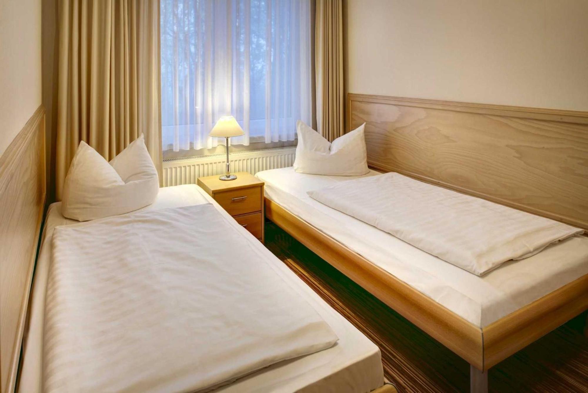 Strandhotel Nordischer Hof Кюлунгсборн Екстер'єр фото